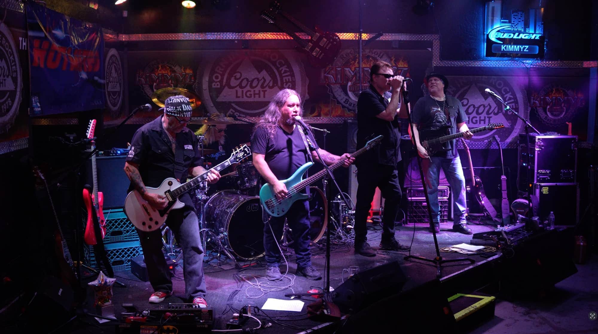 Thomas Collett performing live with Hotwired local Phoenix band at kimmys in Phoenix Arizona